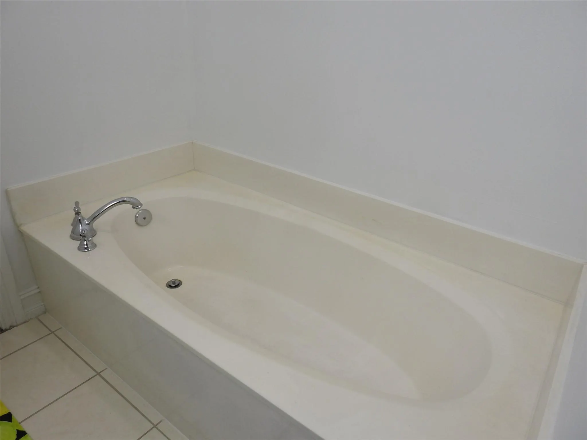 2299 NE 9th Ave, #2299