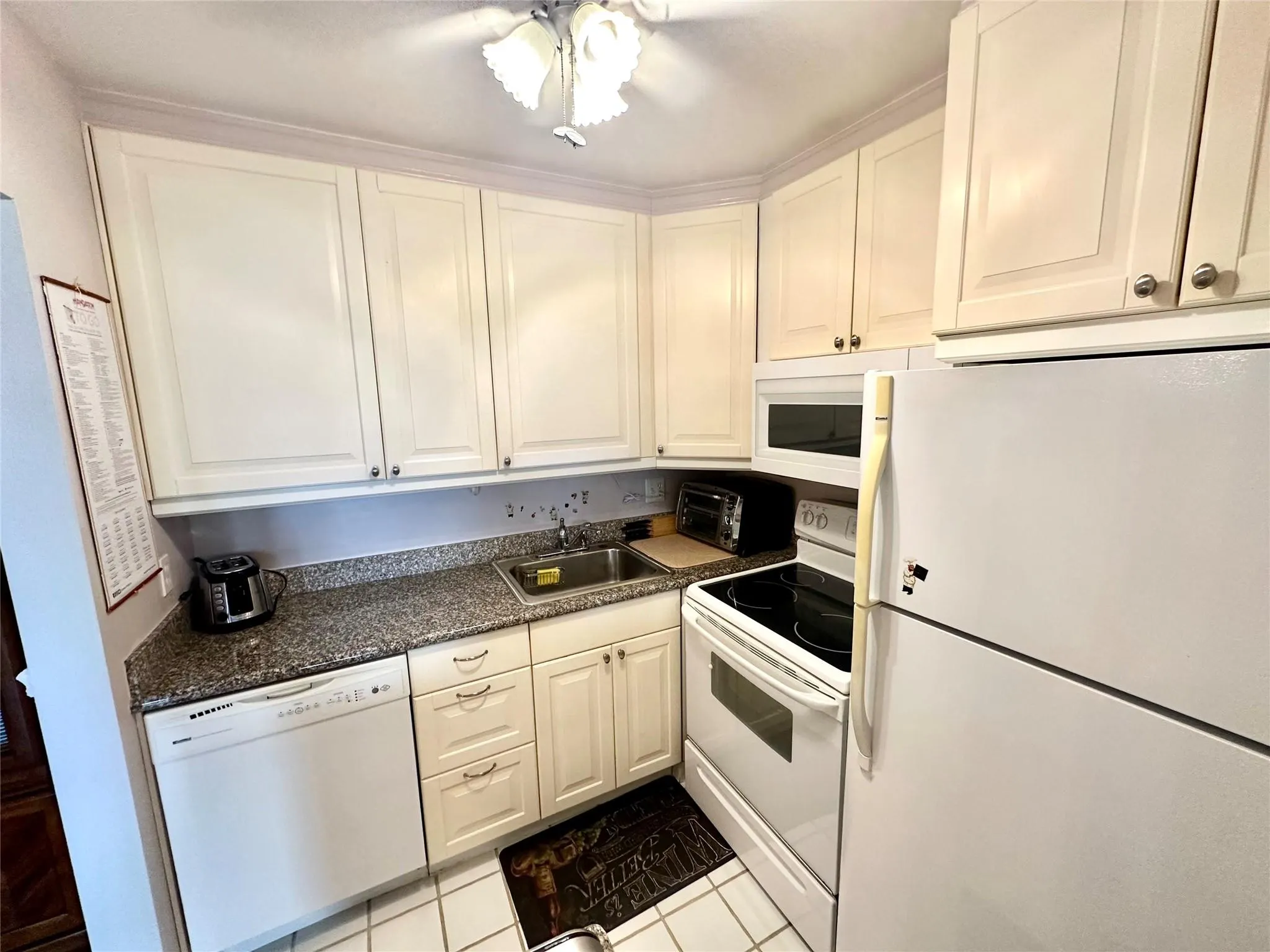 2116 Cambridge E, #2116