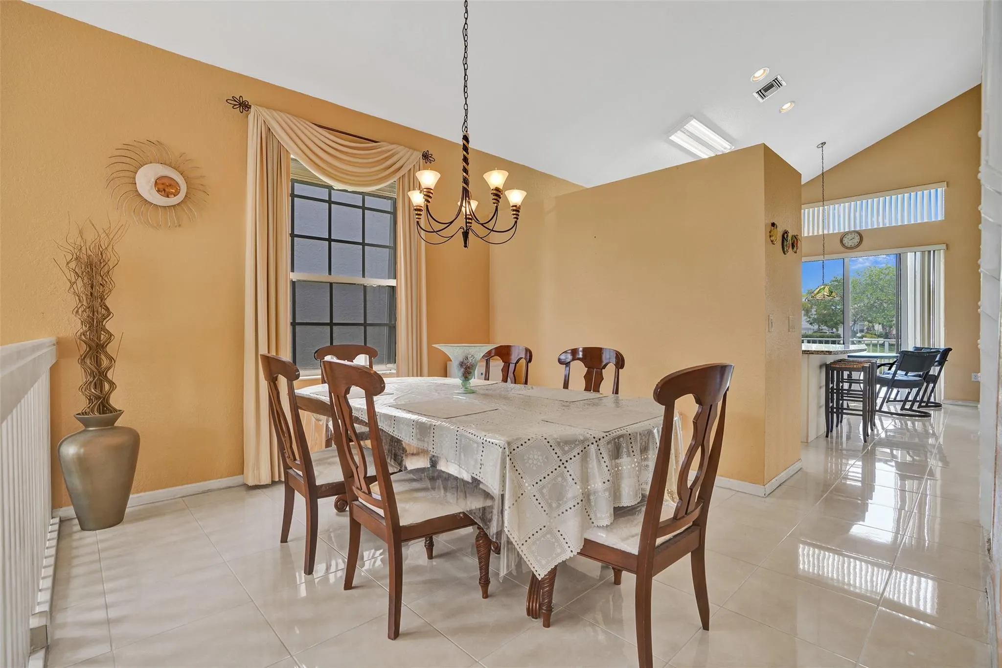 1581 NW 159th Ave