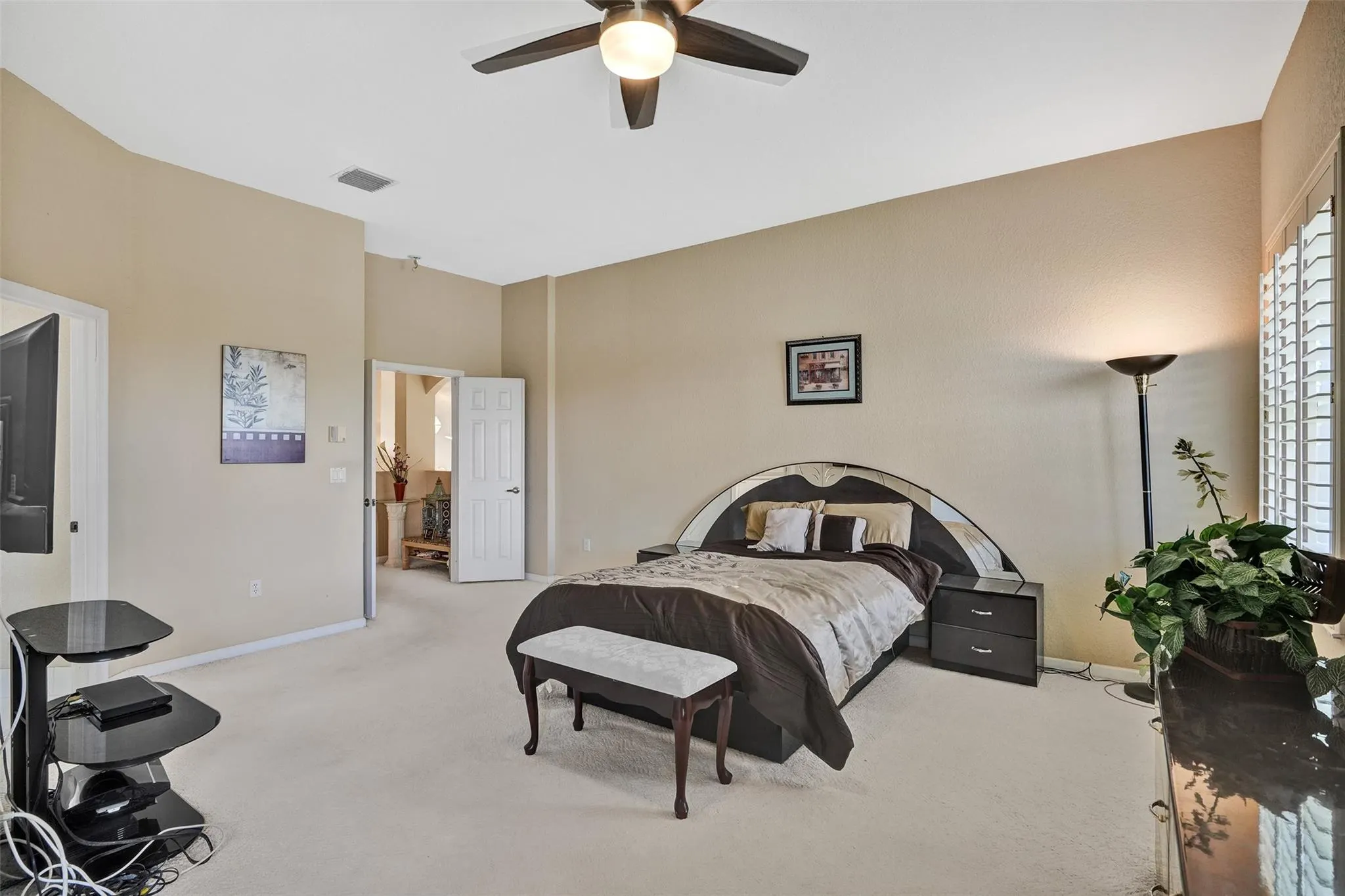 1581 NW 159th Ave