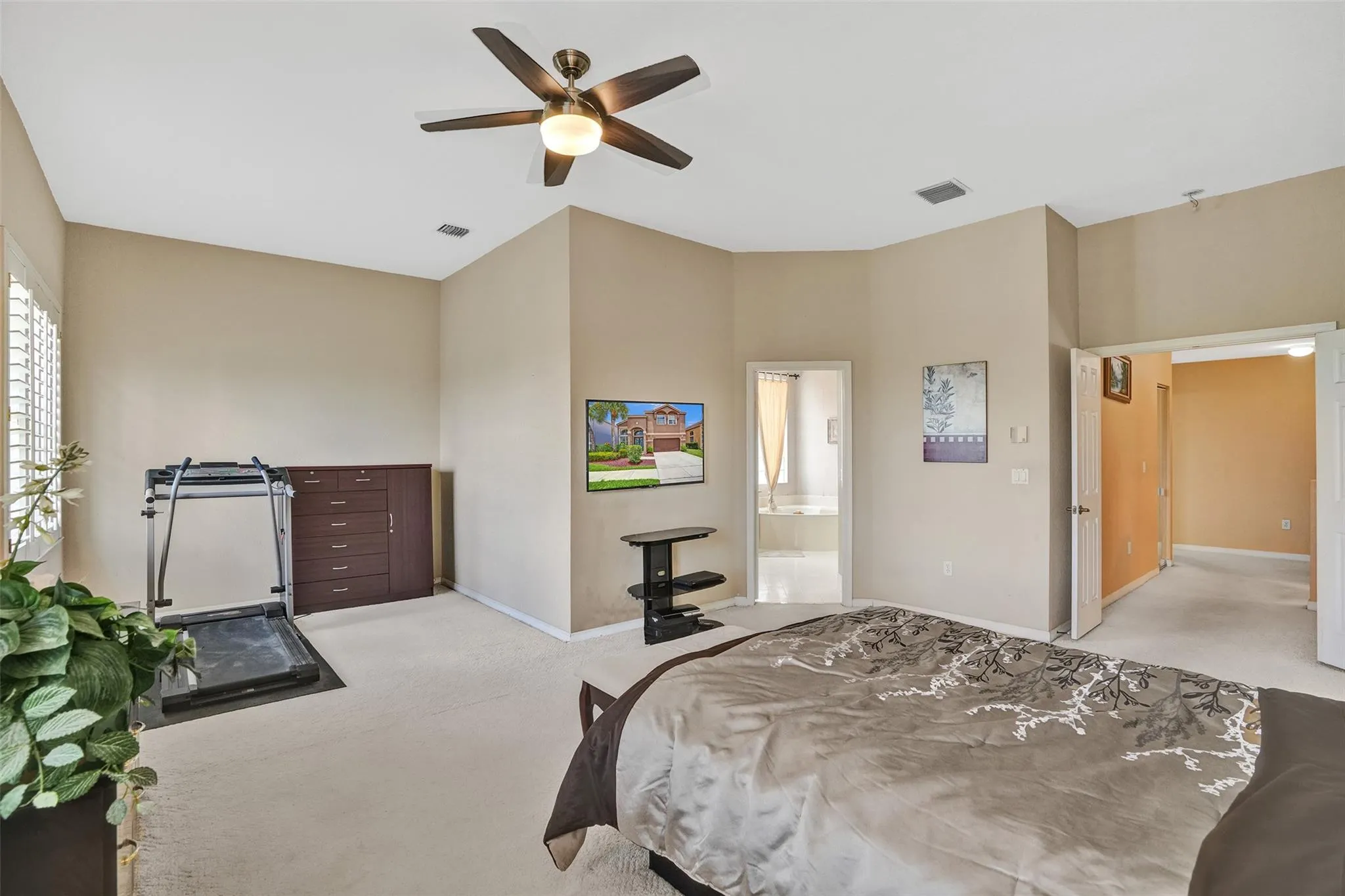 1581 NW 159th Ave