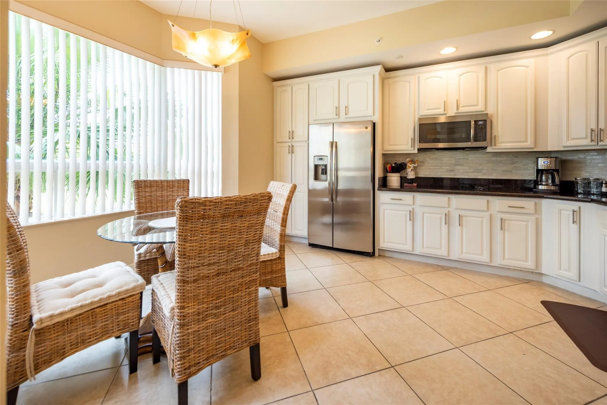 16135 Emerald Estates Dr, #272