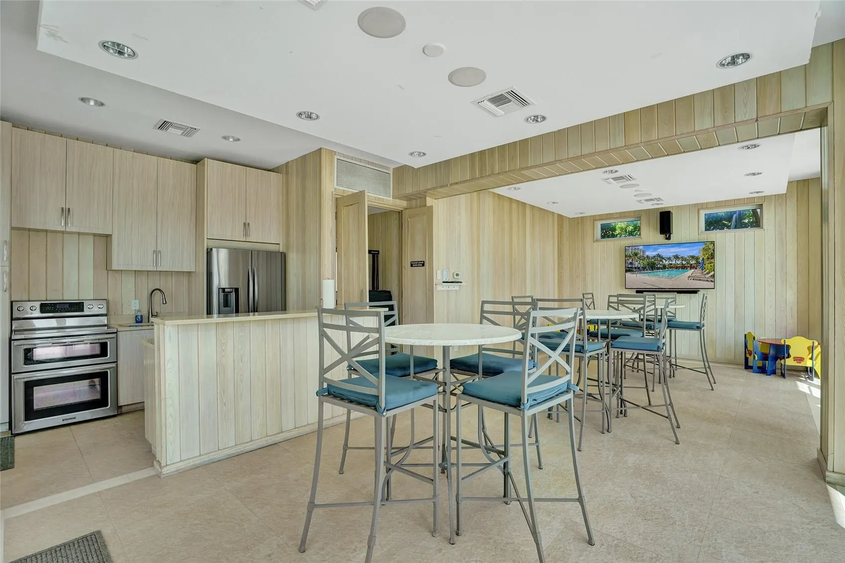 6 Tahoe Ln
