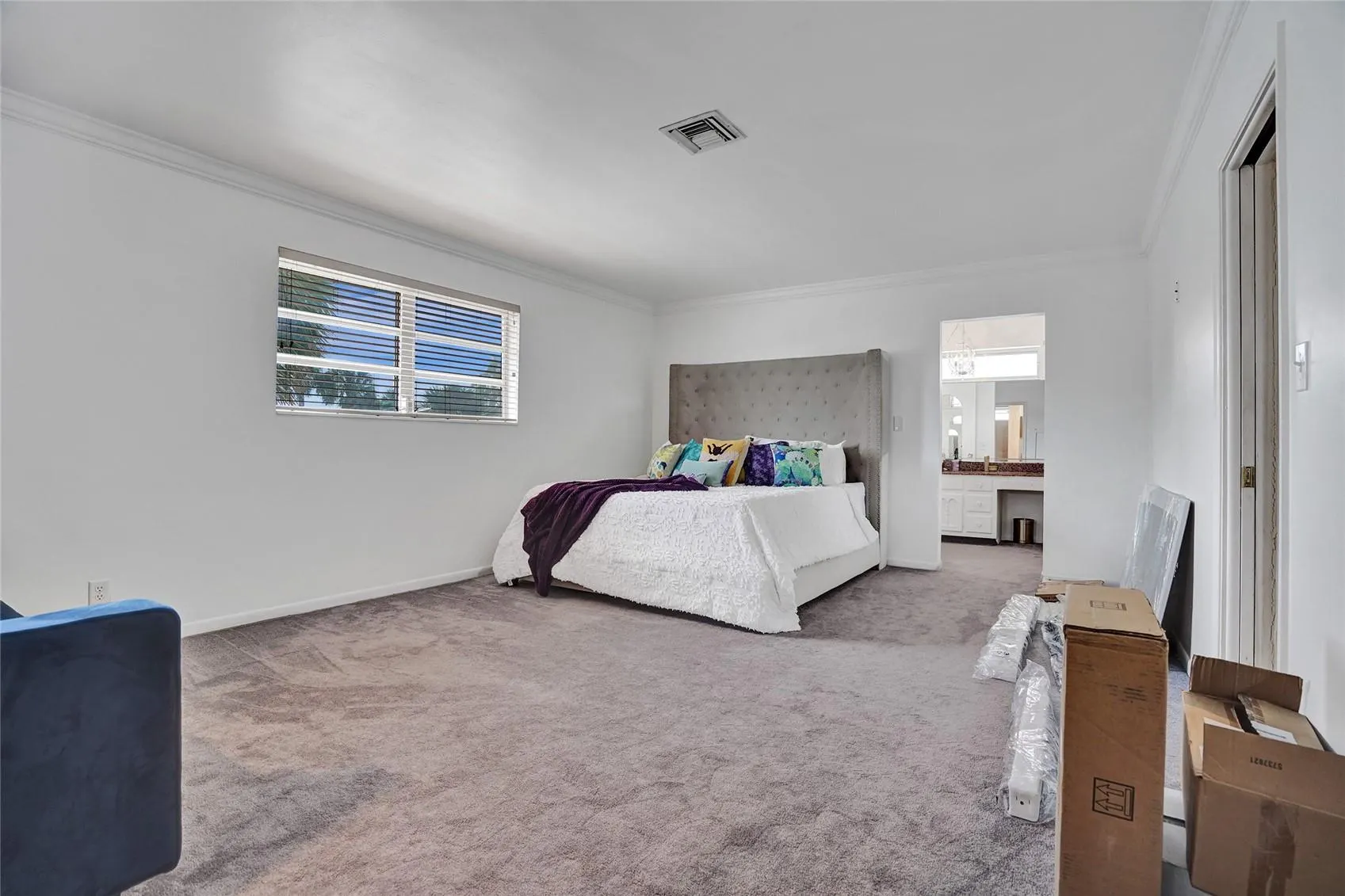 6 Tahoe Ln