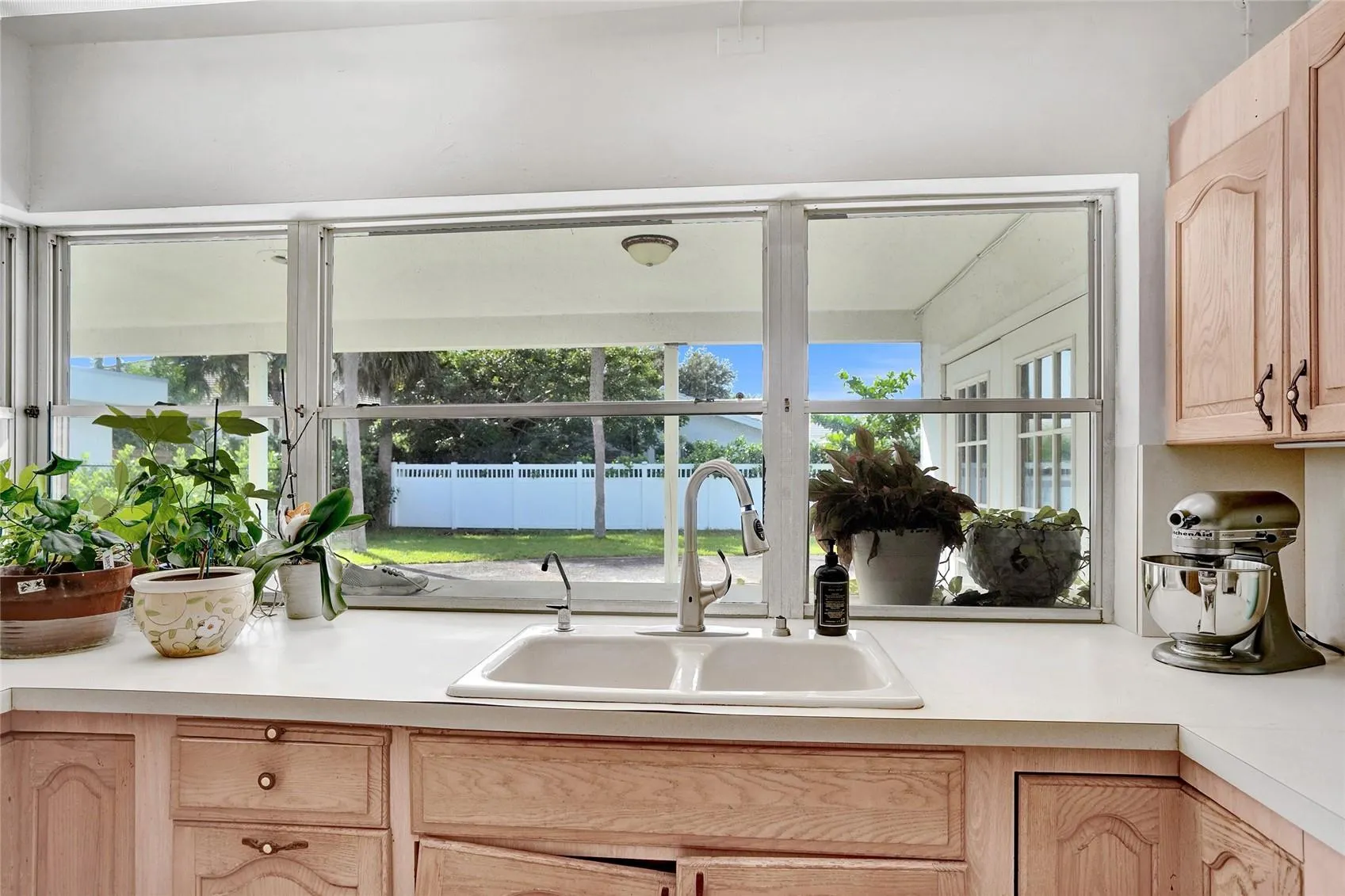 6 Tahoe Ln
