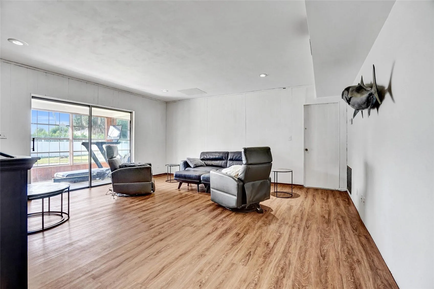 6 Tahoe Ln