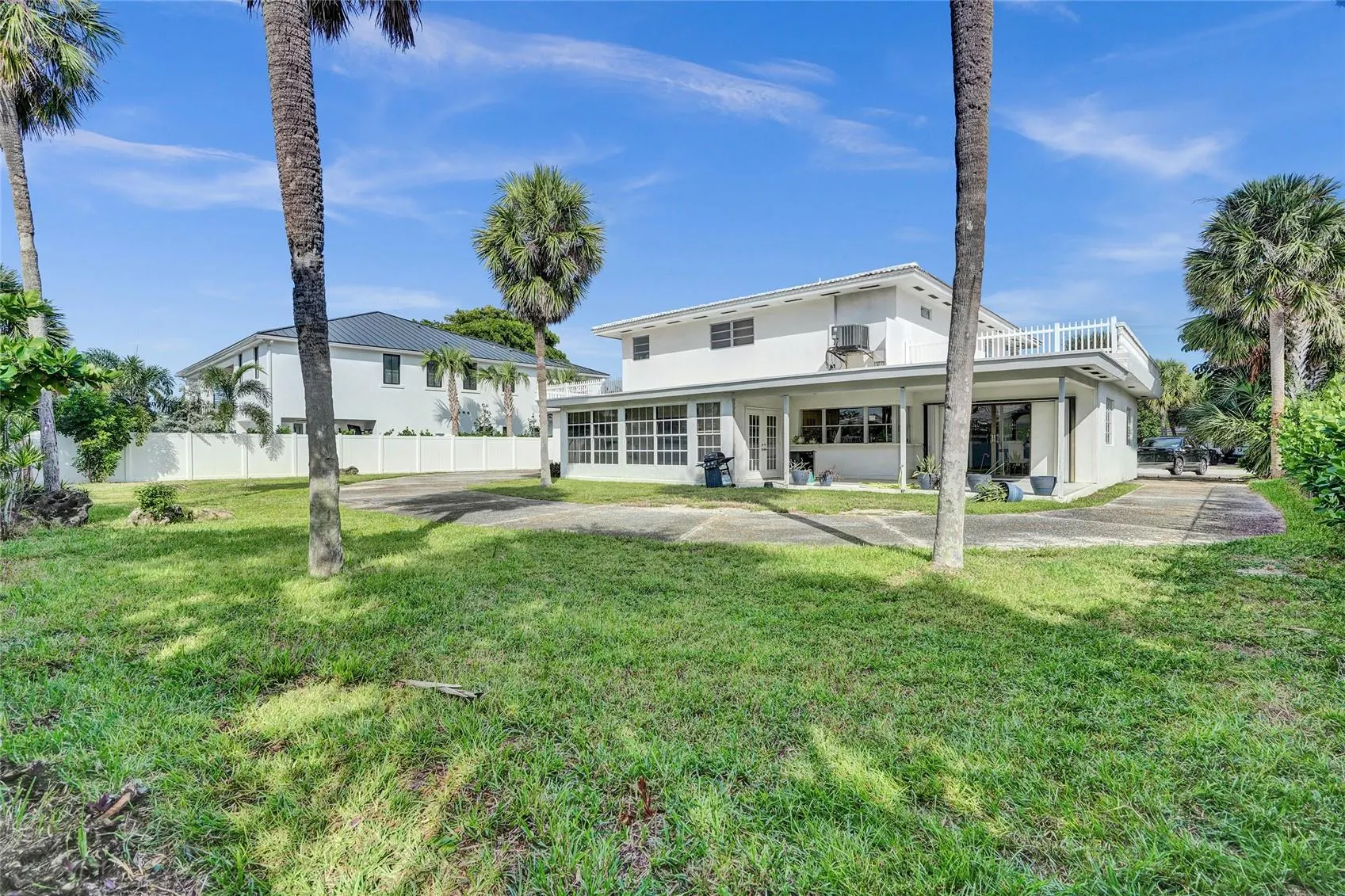 6 Tahoe Ln