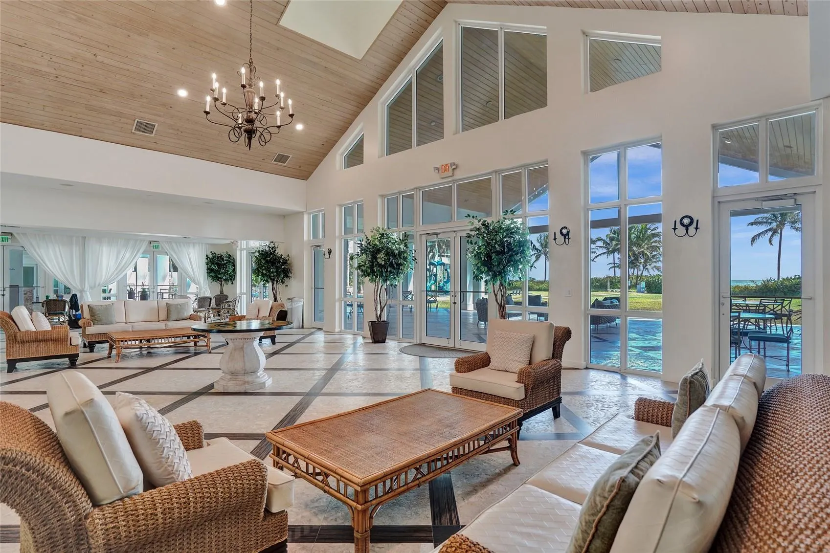 6 Tahoe Ln