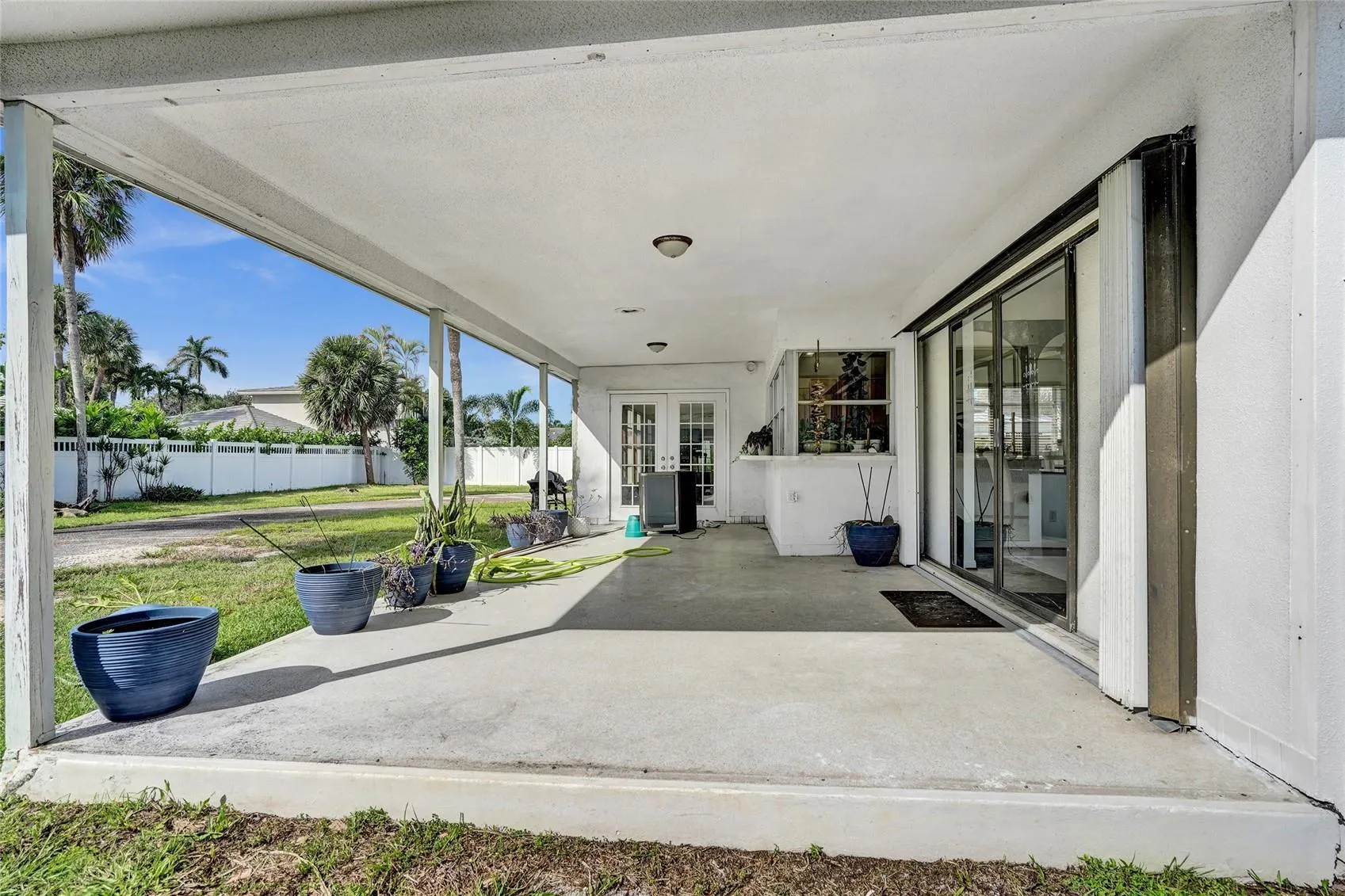 6 Tahoe Ln