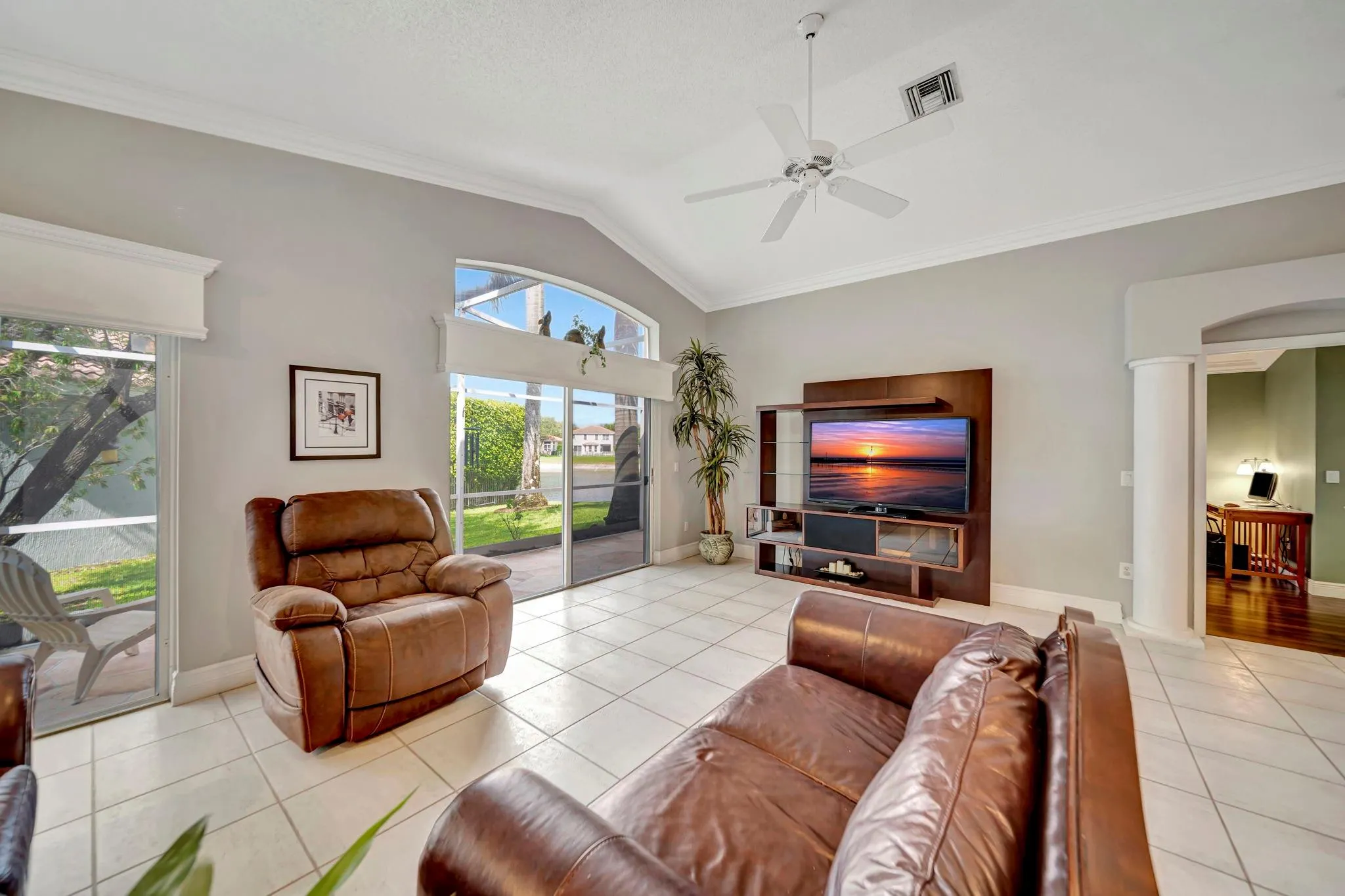 5942 NW 77th Drive