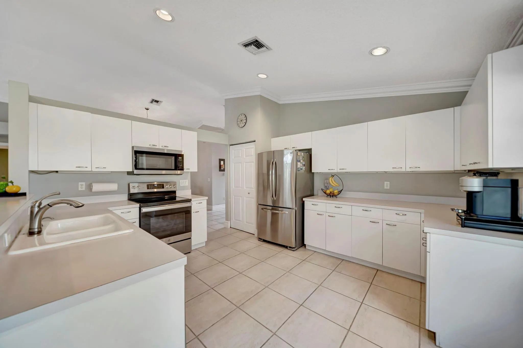 5942 NW 77th Drive