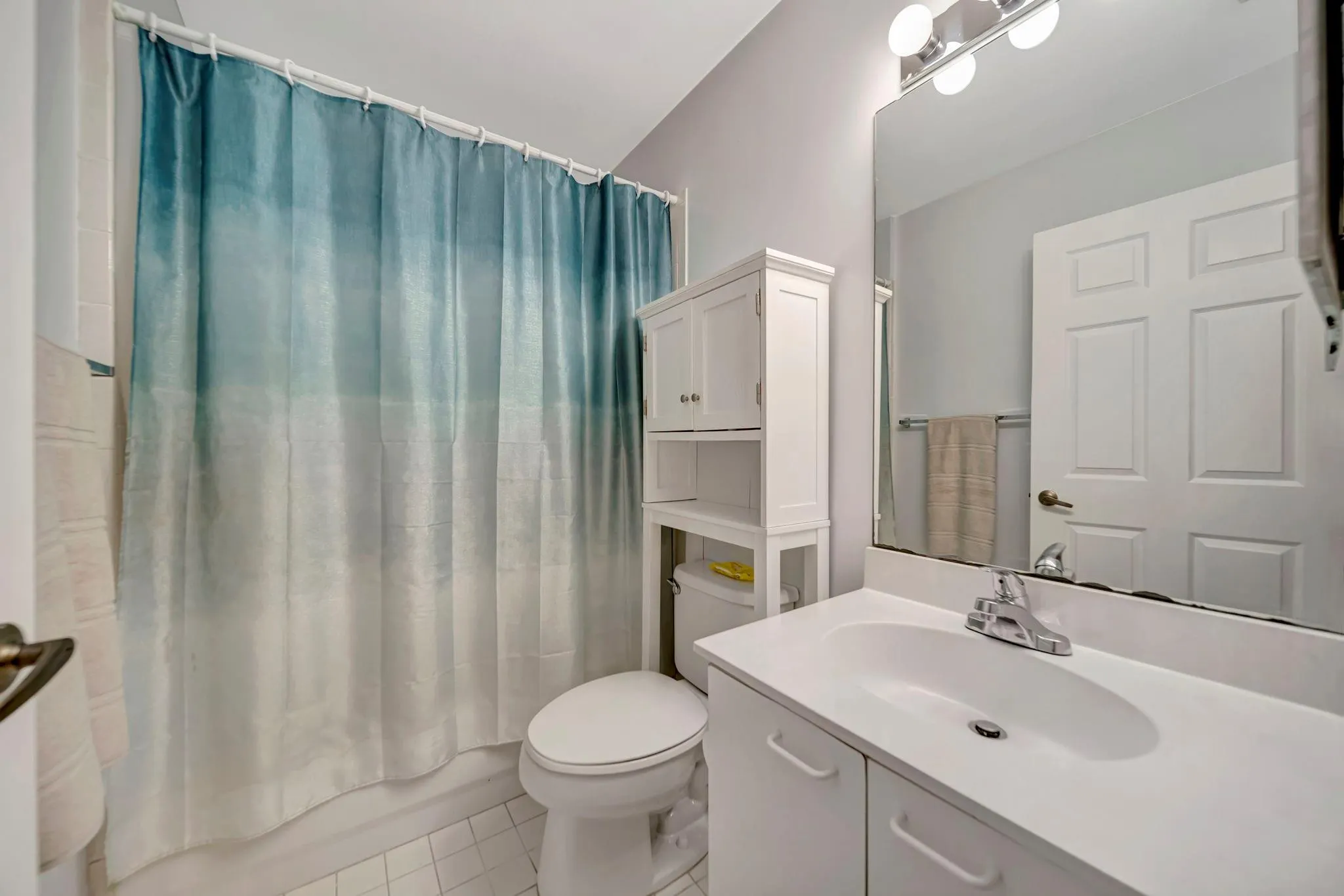 5942 NW 77th Drive