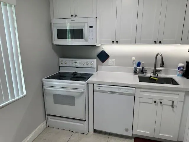 461 NW 76th Ave, #106