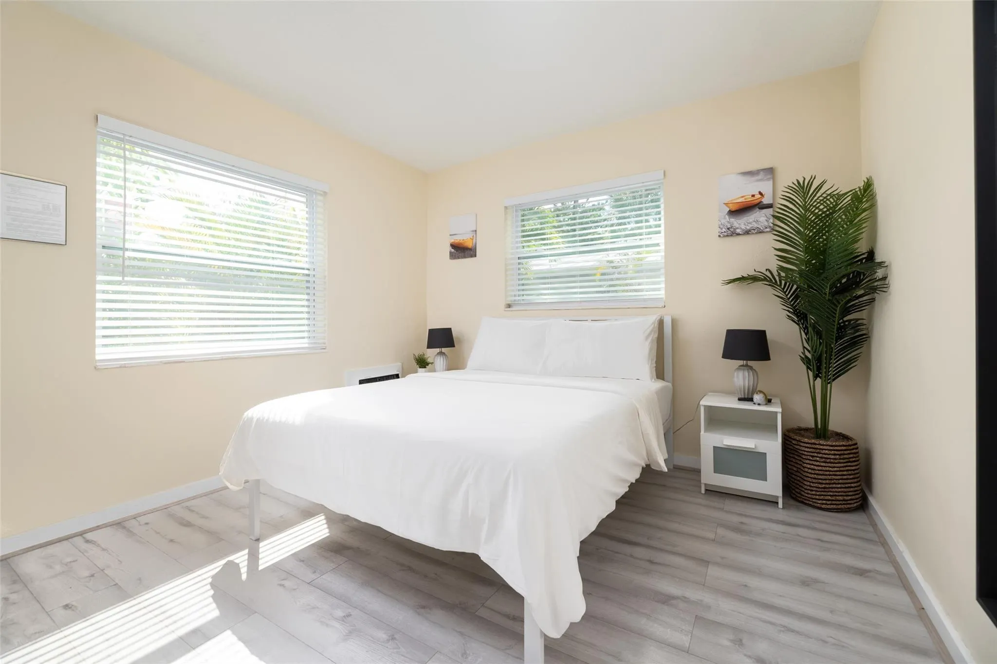 820 NE 21st Drive