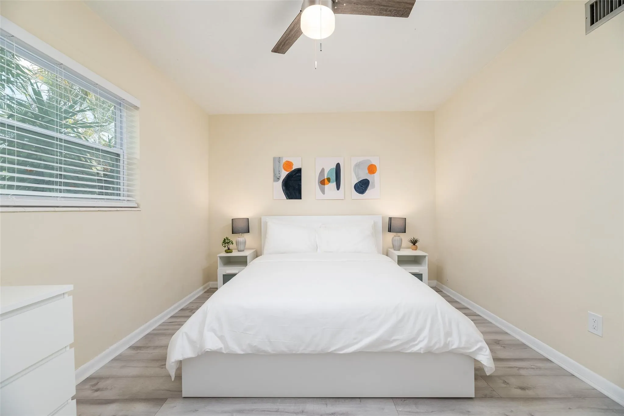 820 NE 21st Drive