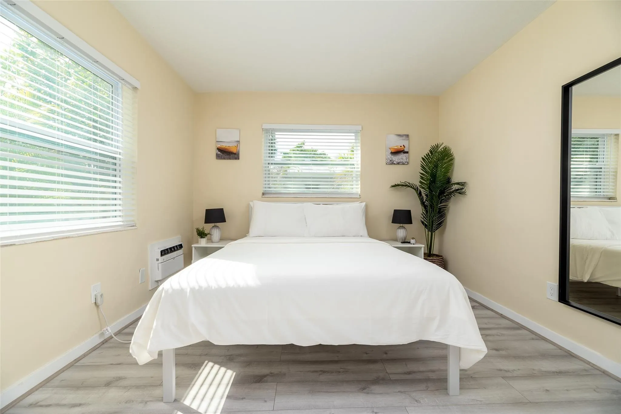 820 NE 21st Drive