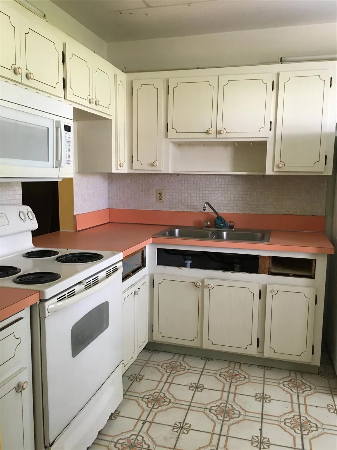 2309 Park Lane, #114