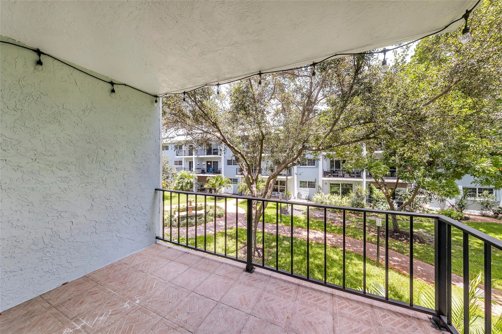 3000 NE 5th Ter, #215A