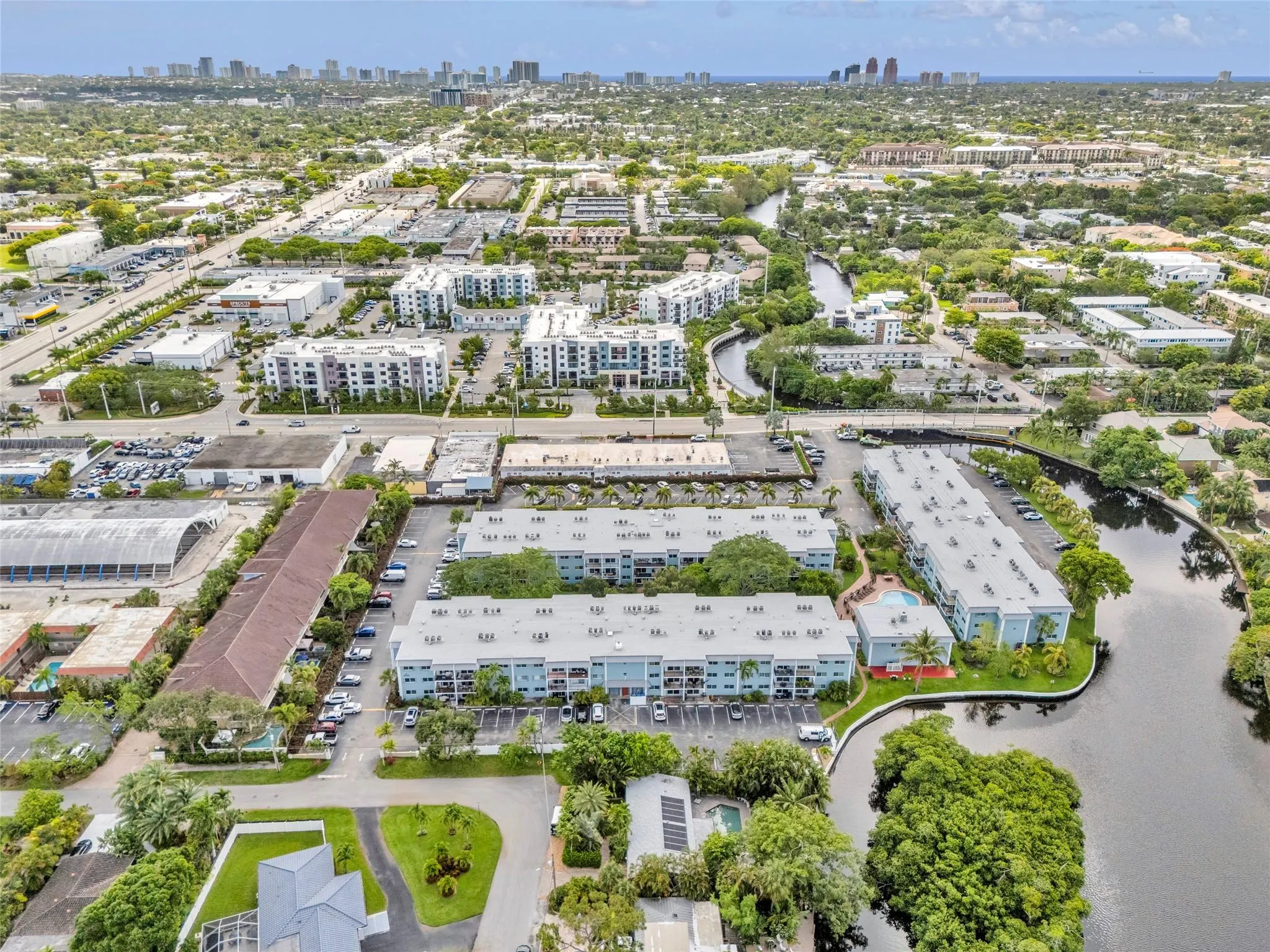 3000 NE 5th Ter, #215A