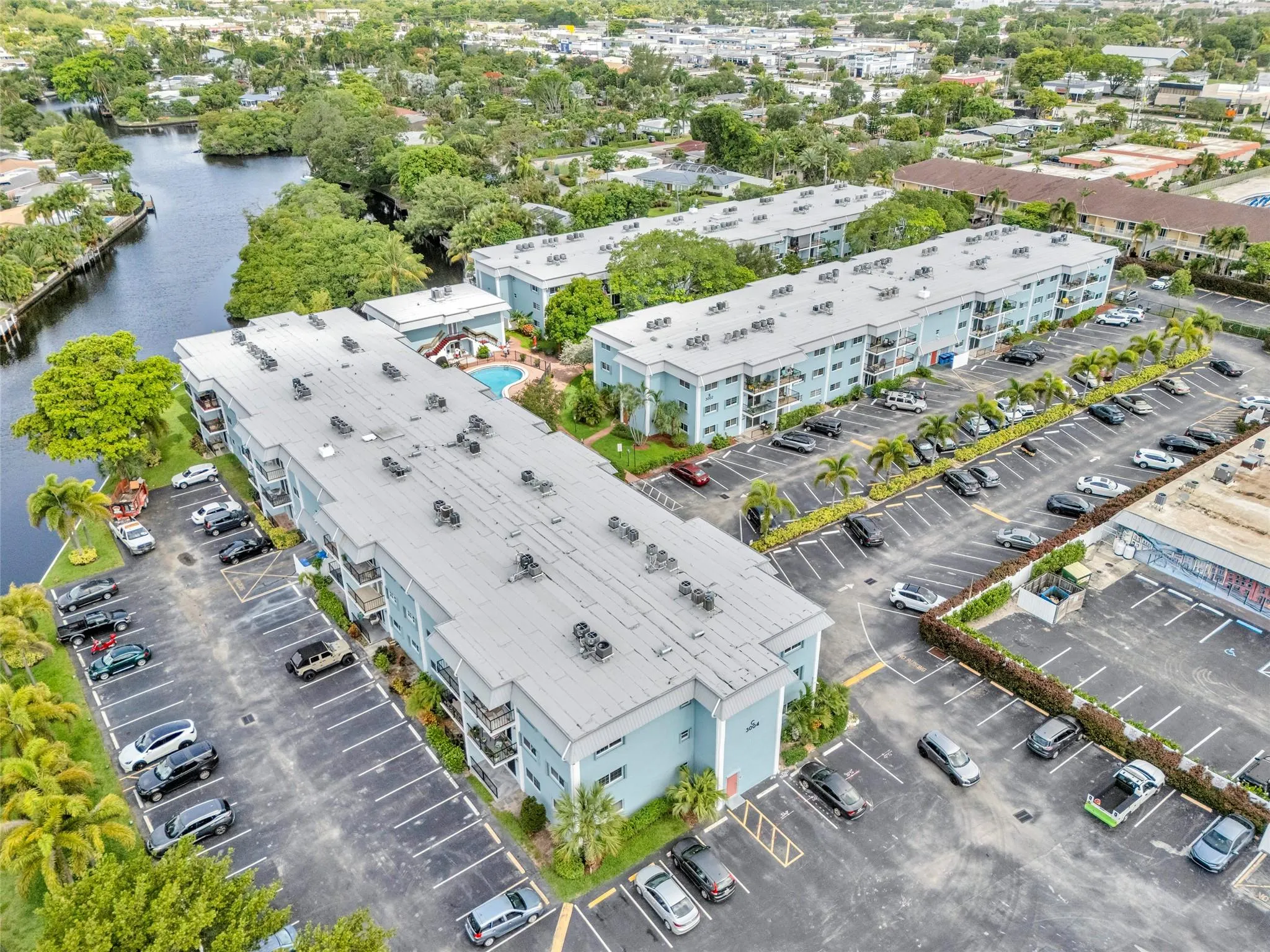 3000 NE 5th Ter, #215A