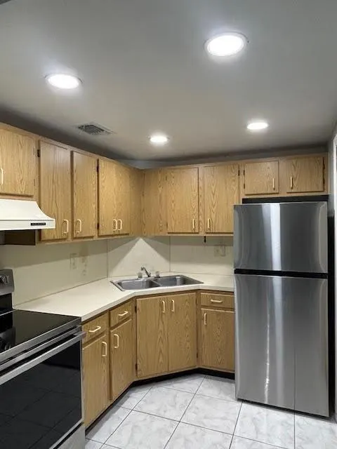 1920 NE 1st Ter, #110H