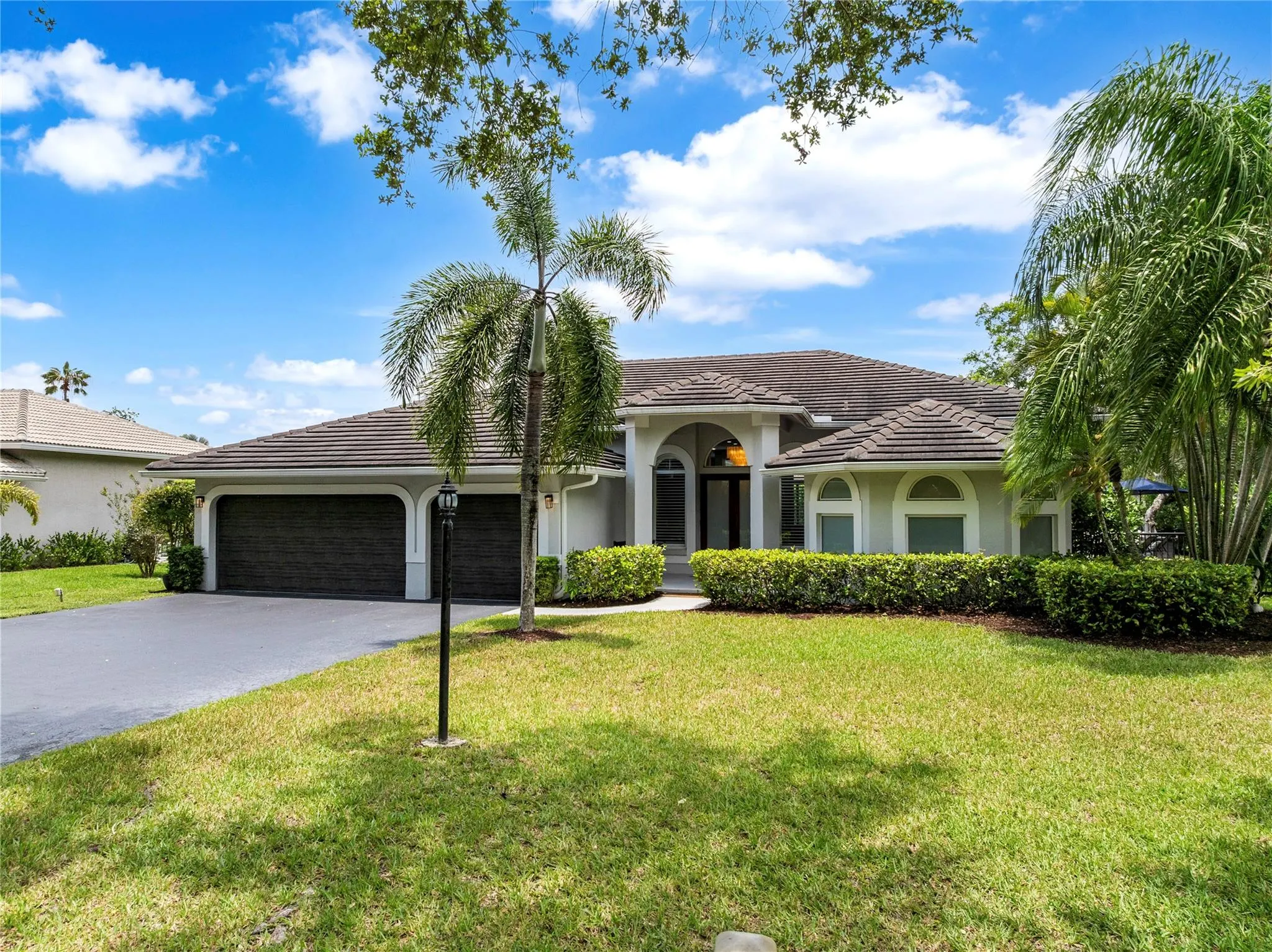 10201 NW 62nd Dr