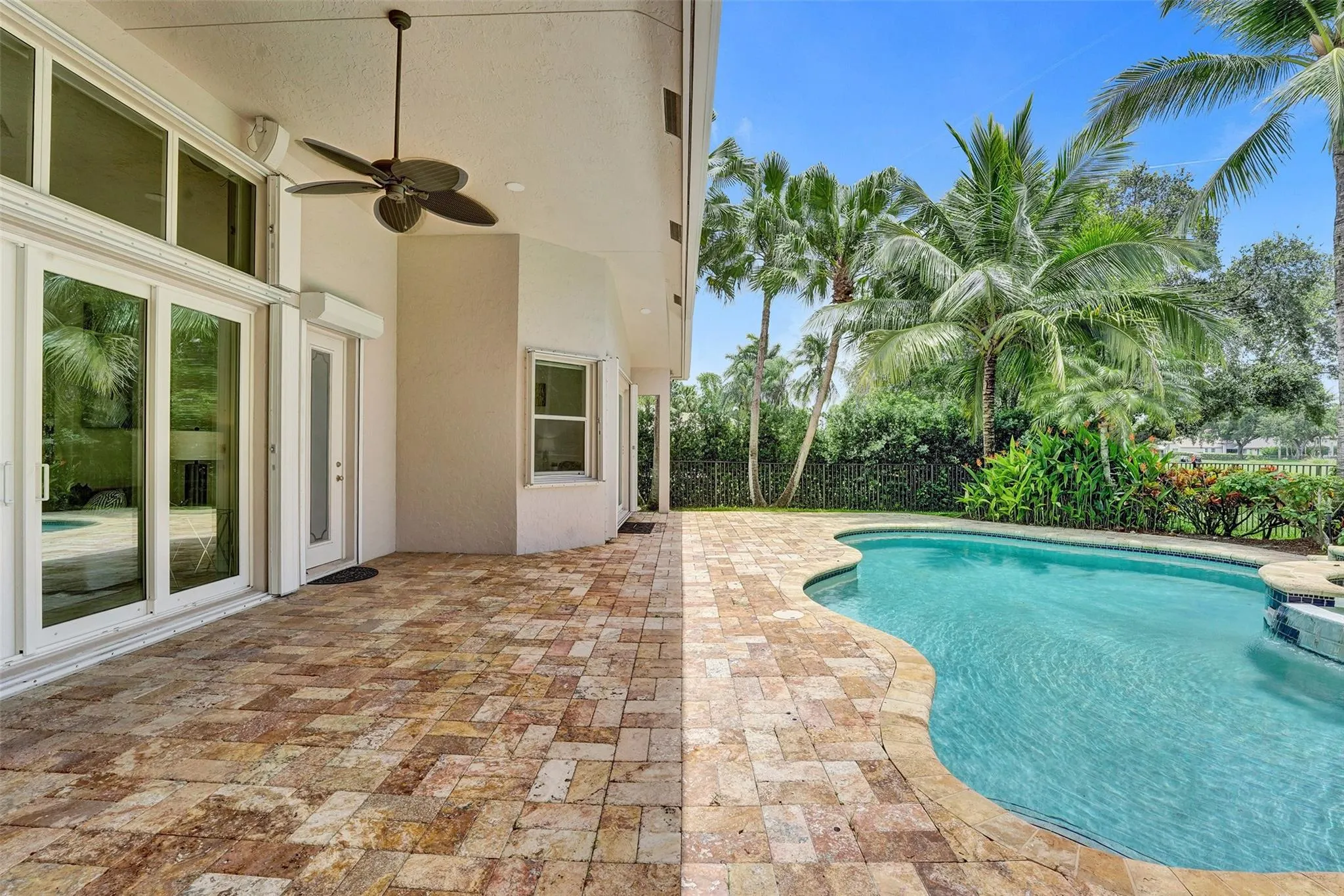 2524 Princeton Ct