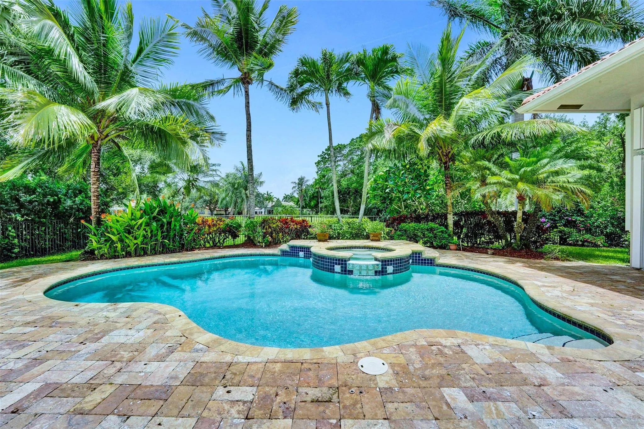 2524 Princeton Ct