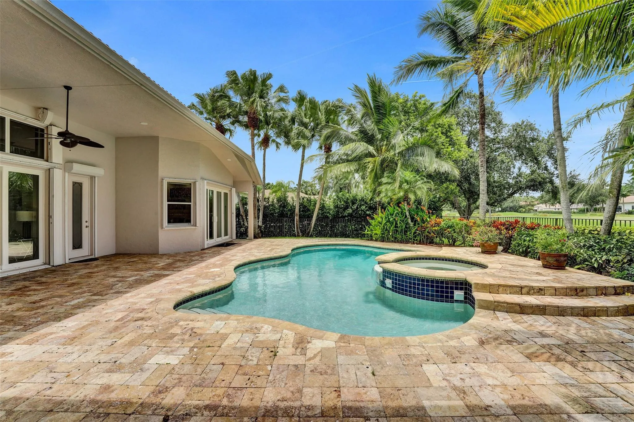 2524 Princeton Ct