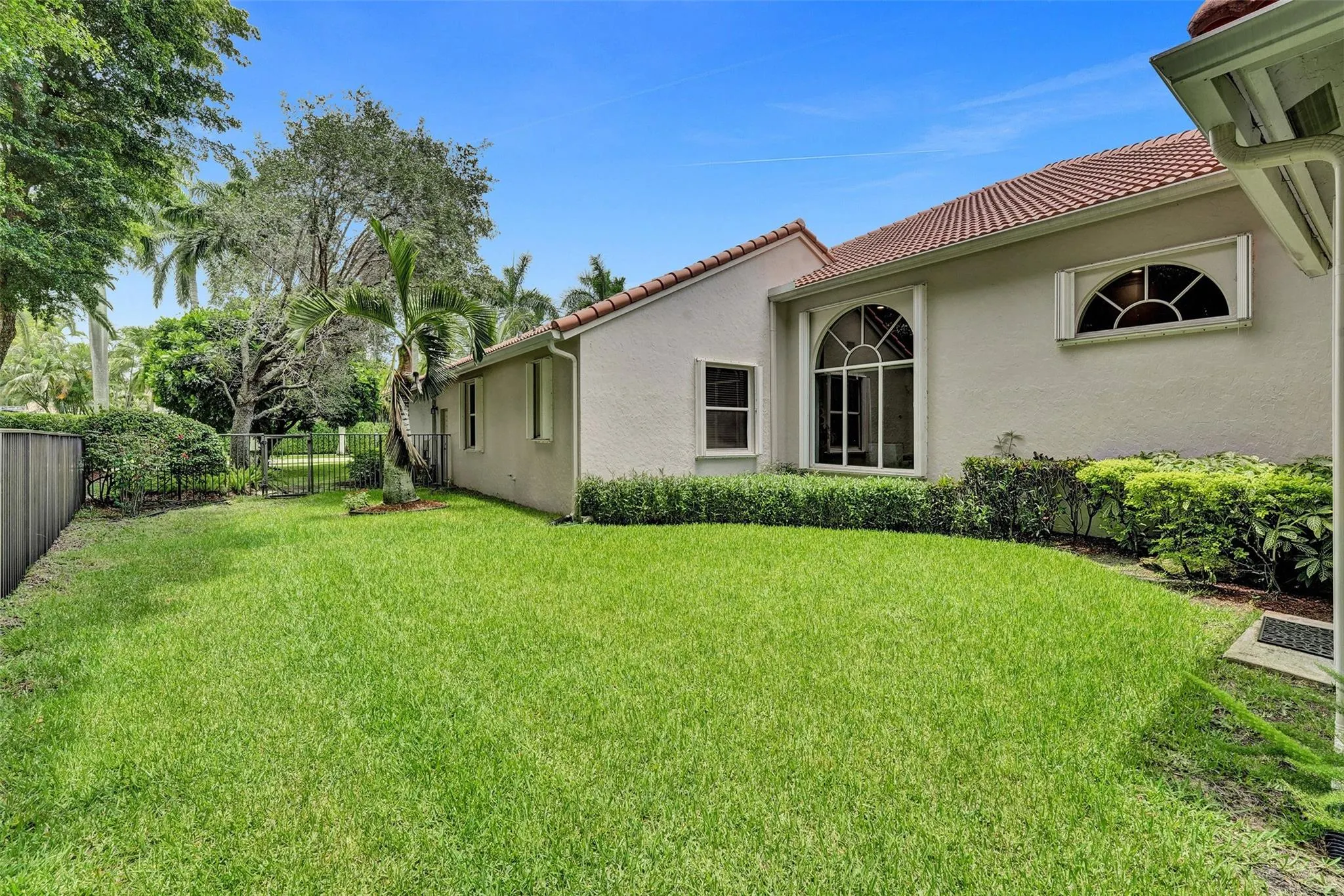 2524 Princeton Ct