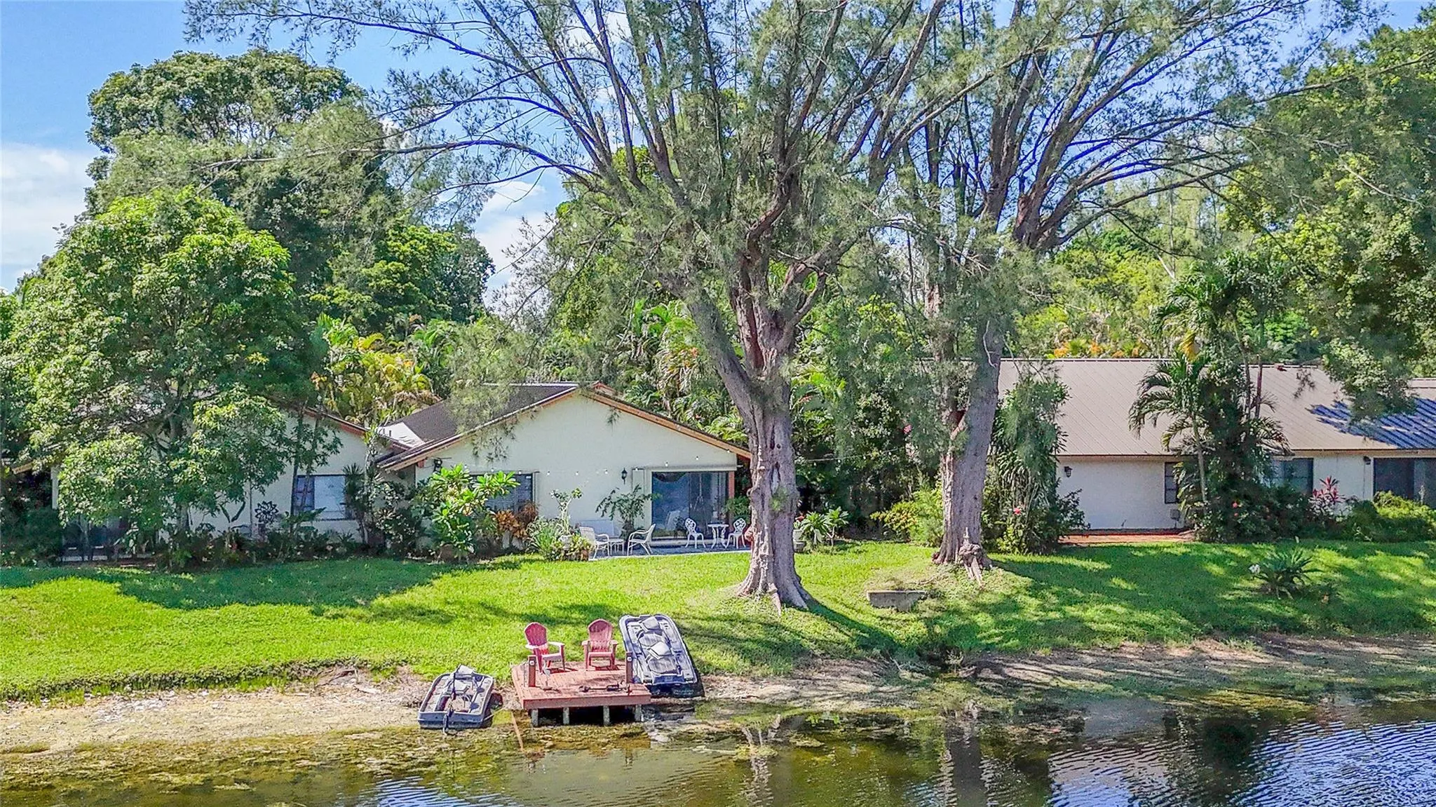 5621 Hammock Ln, #124