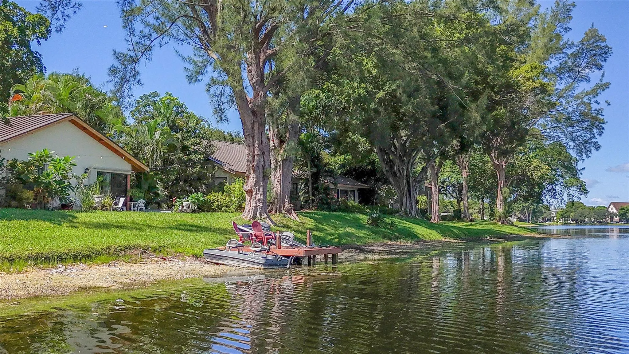 5621 Hammock Ln, #124