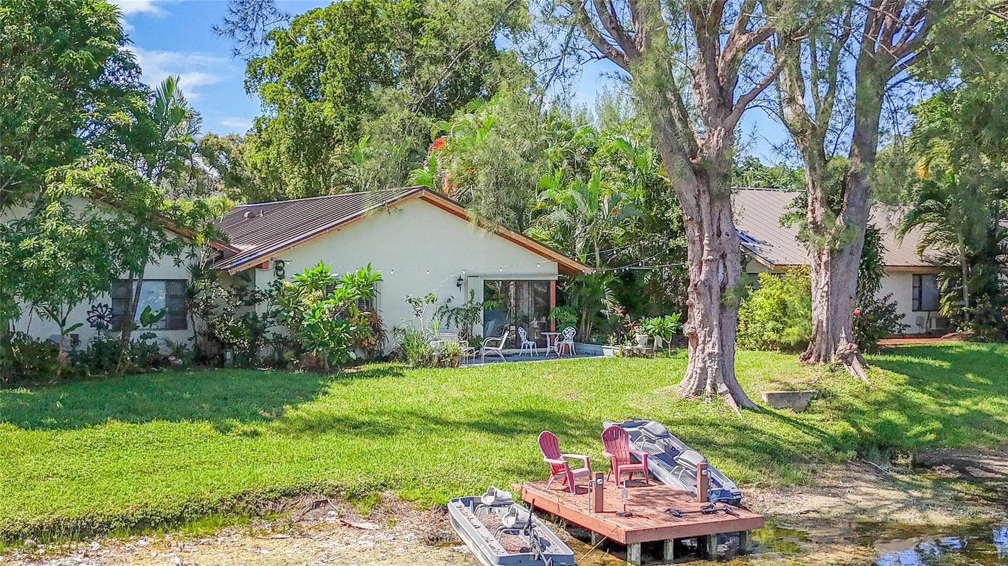 5621 Hammock Ln, #124
