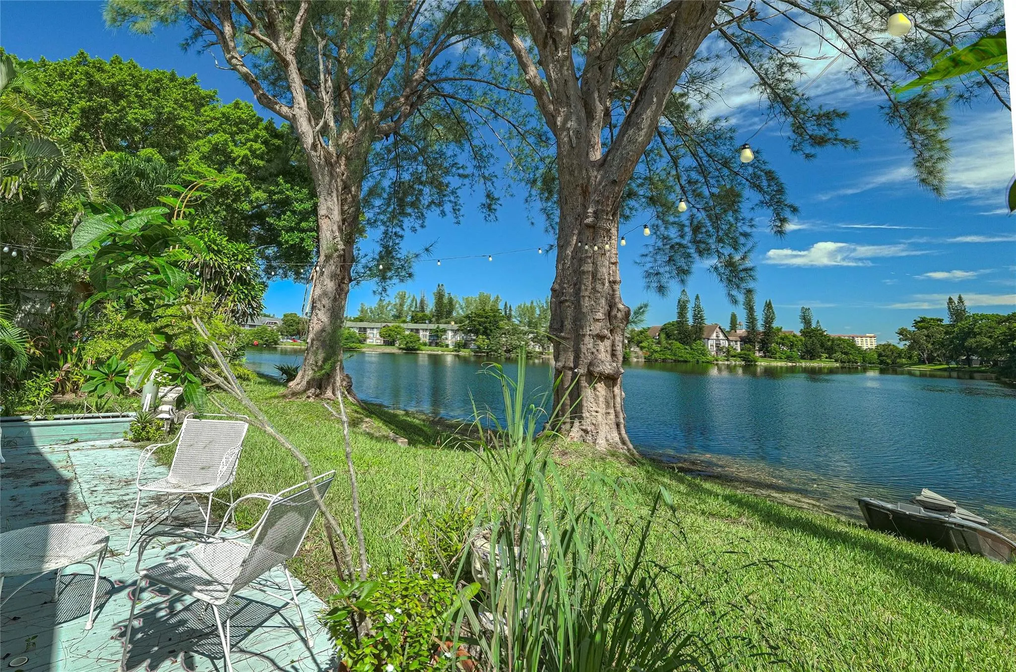 5621 Hammock Ln, #124