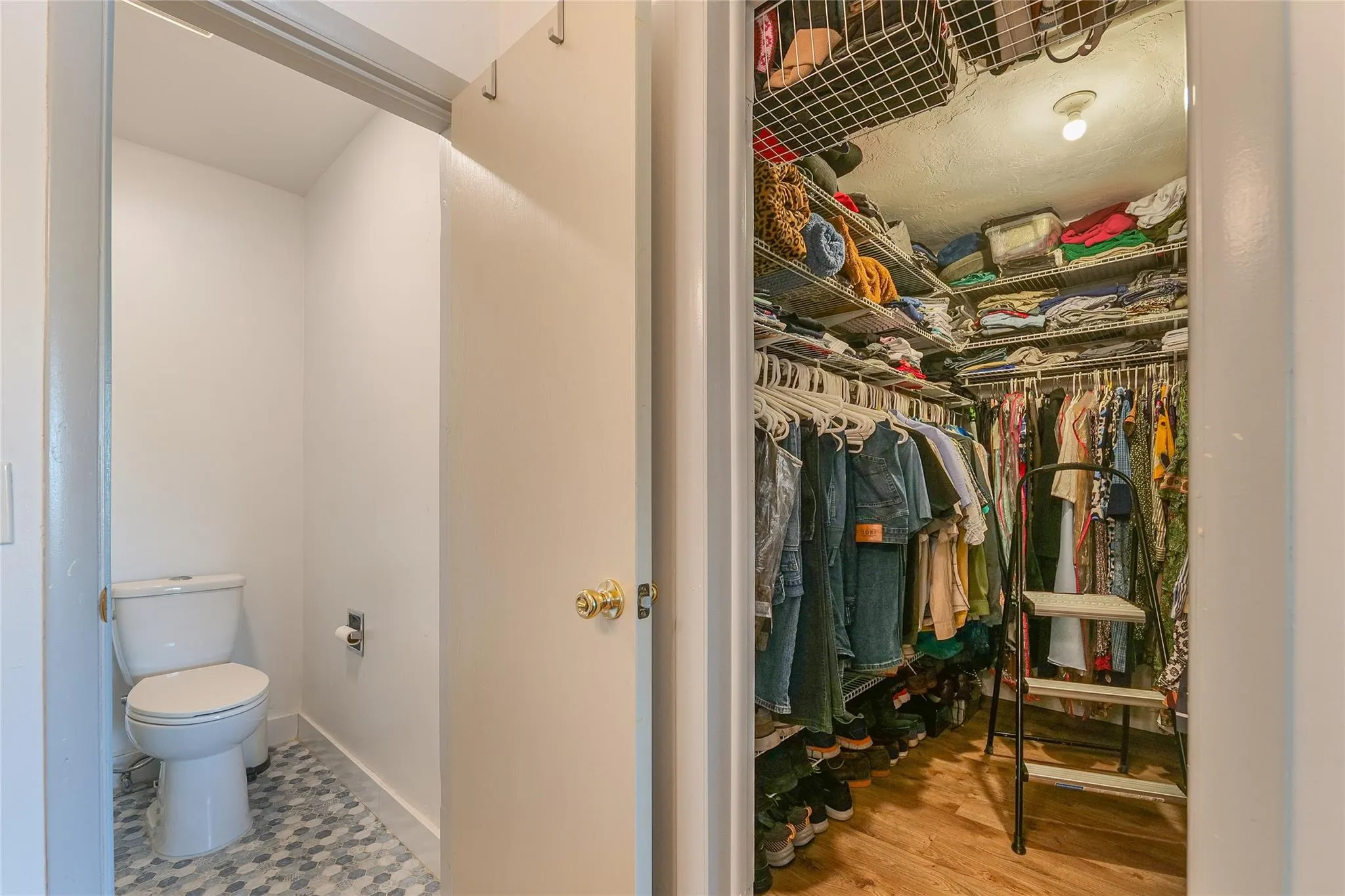 5621 Hammock Ln, #124