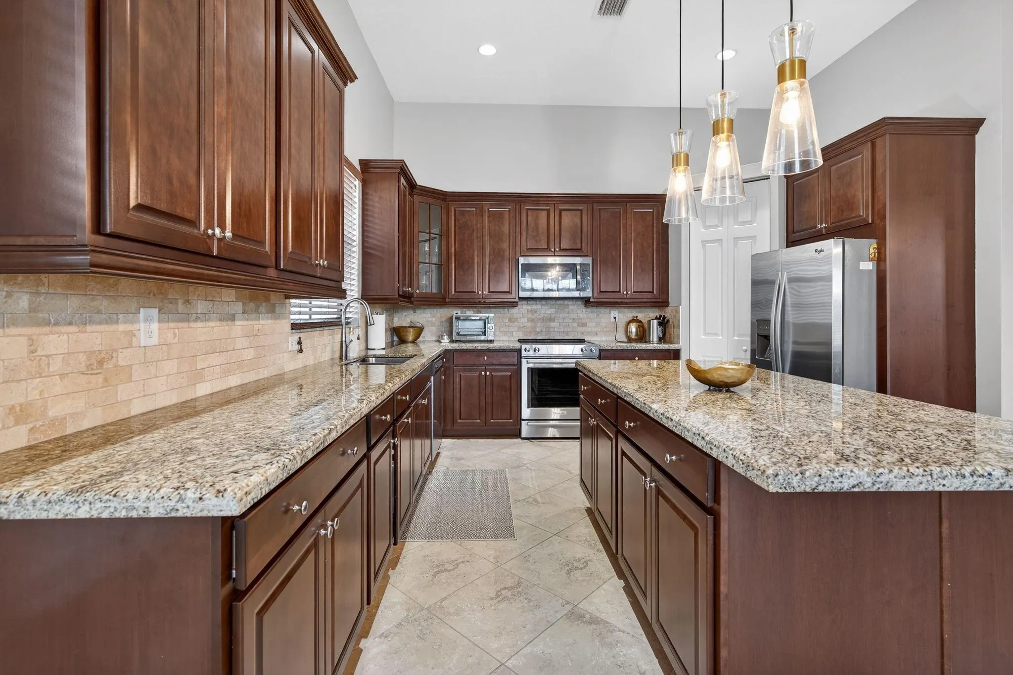 5294 Ferrari Ave