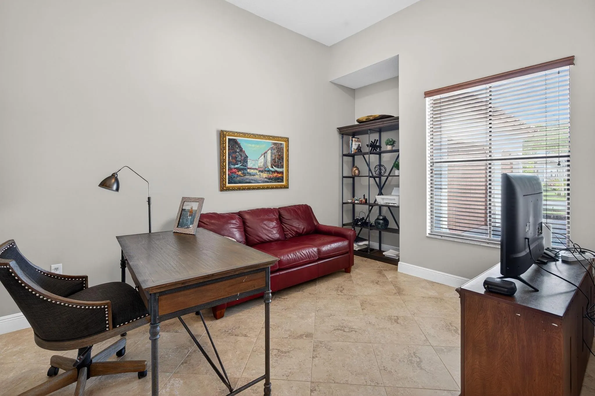 5294 Ferrari Ave