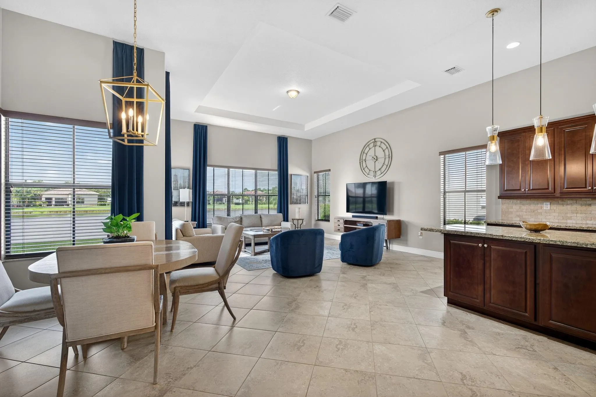 5294 Ferrari Ave
