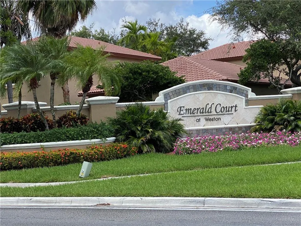 16045 EMERALD COVE RD, #16045