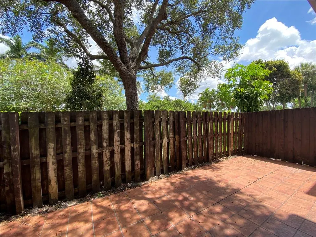 16045 EMERALD COVE RD, #16045