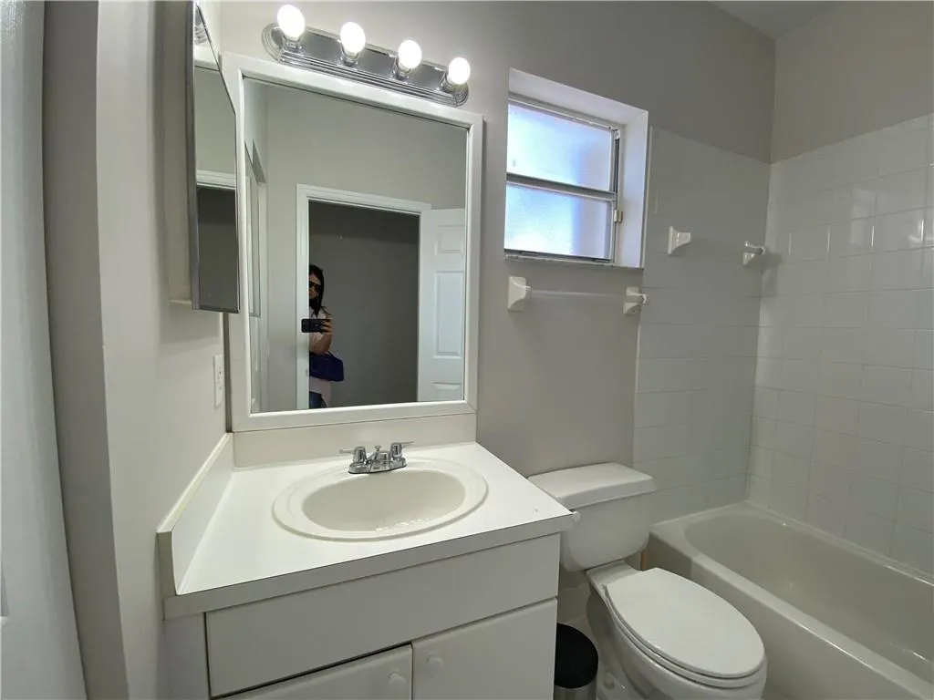 16045 EMERALD COVE RD, #16045