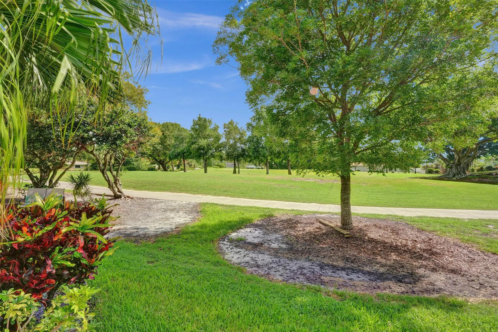 700 E COCO PLUM CR, #8