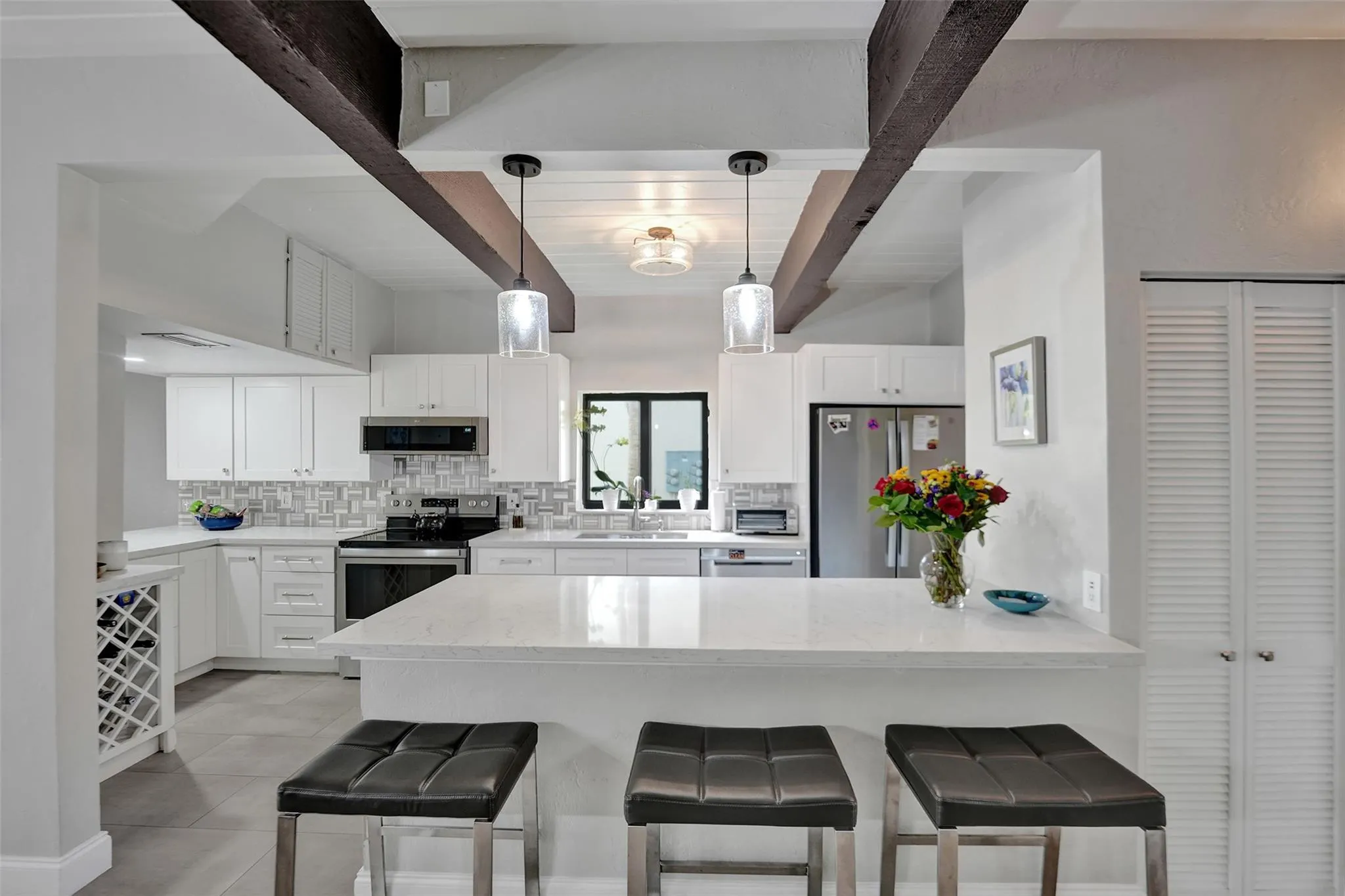 700 E COCO PLUM CR, #8