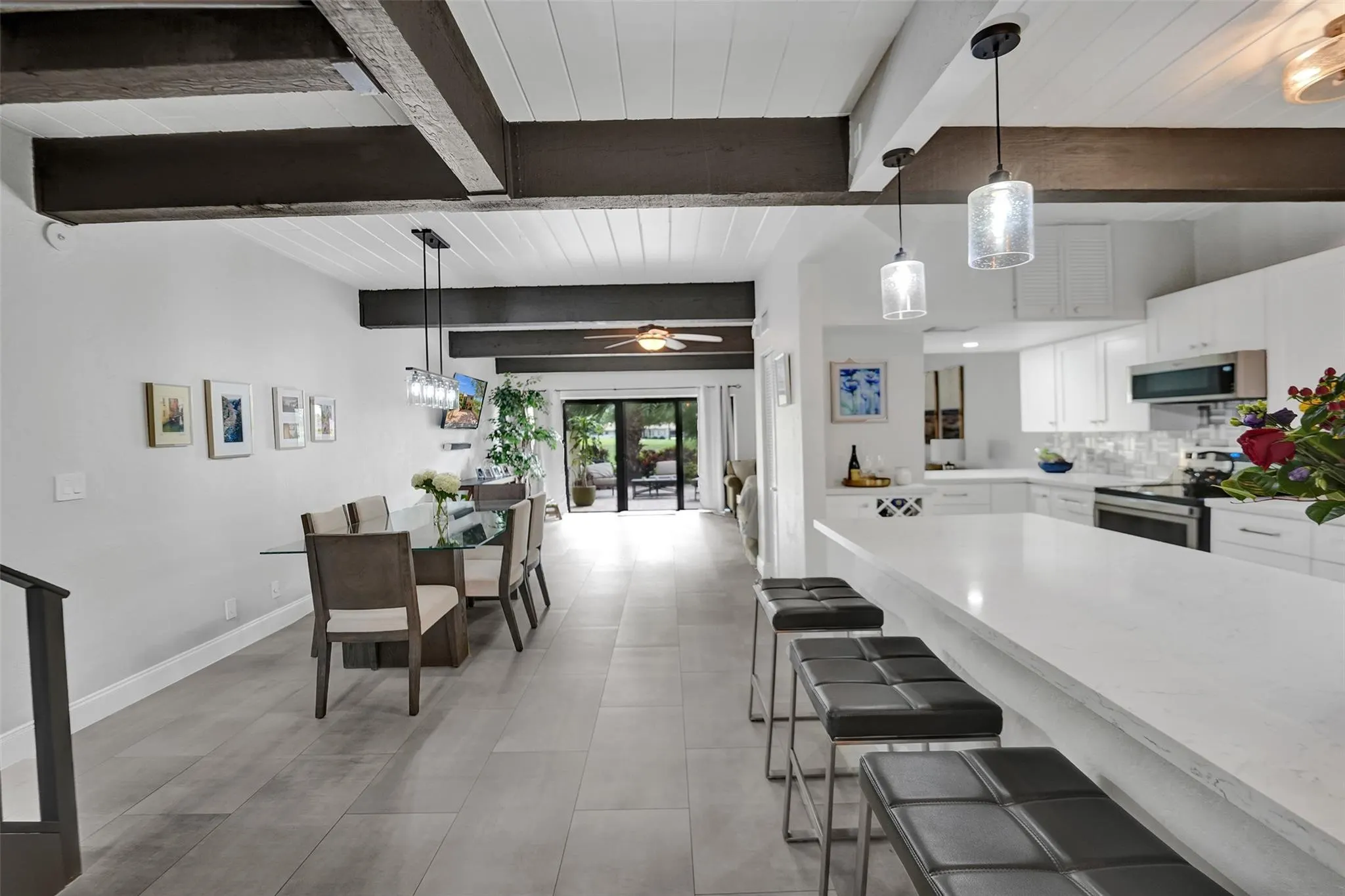 700 E COCO PLUM CR, #8