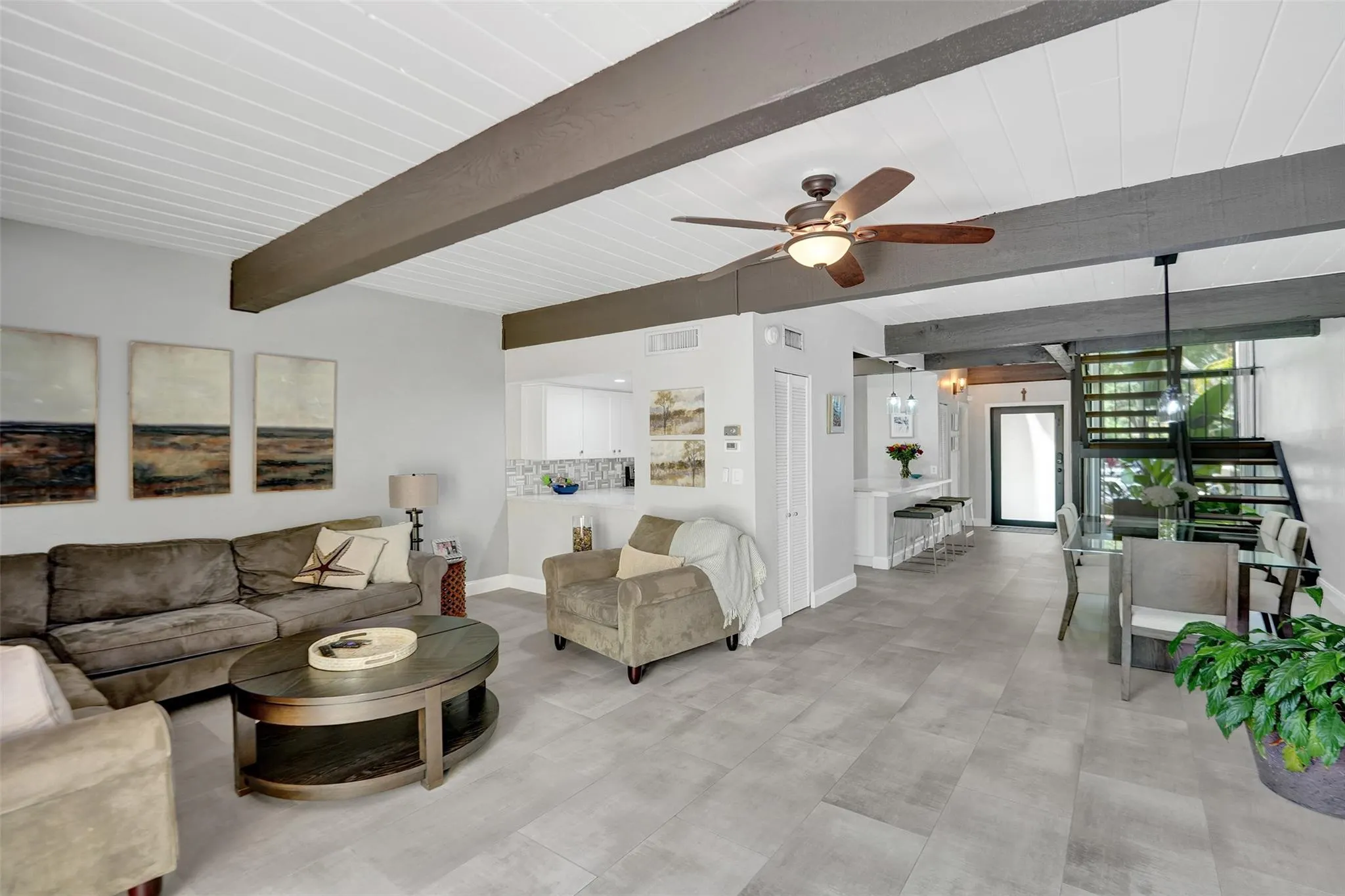 700 E COCO PLUM CR, #8