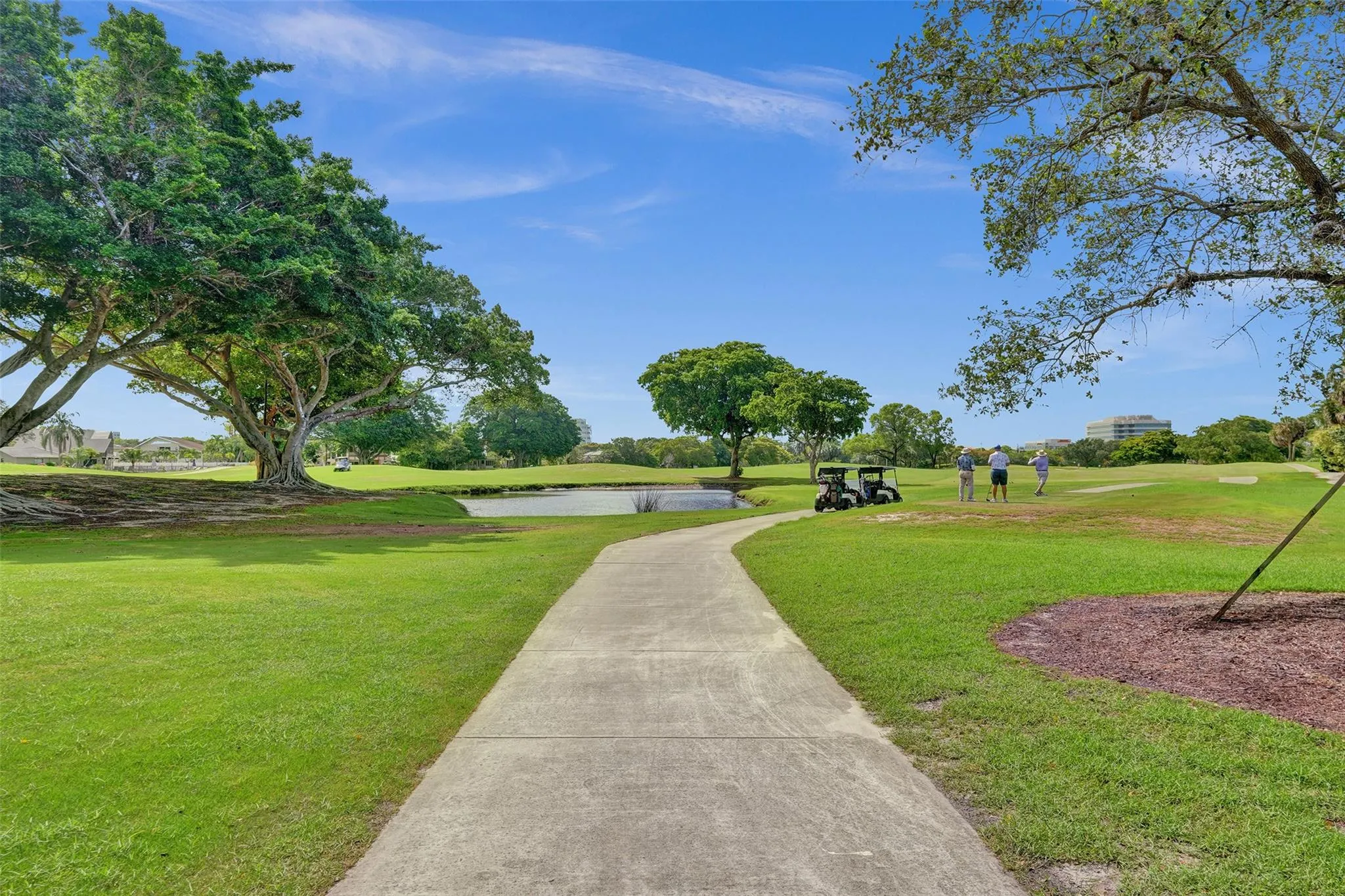 700 E COCO PLUM CR, #8