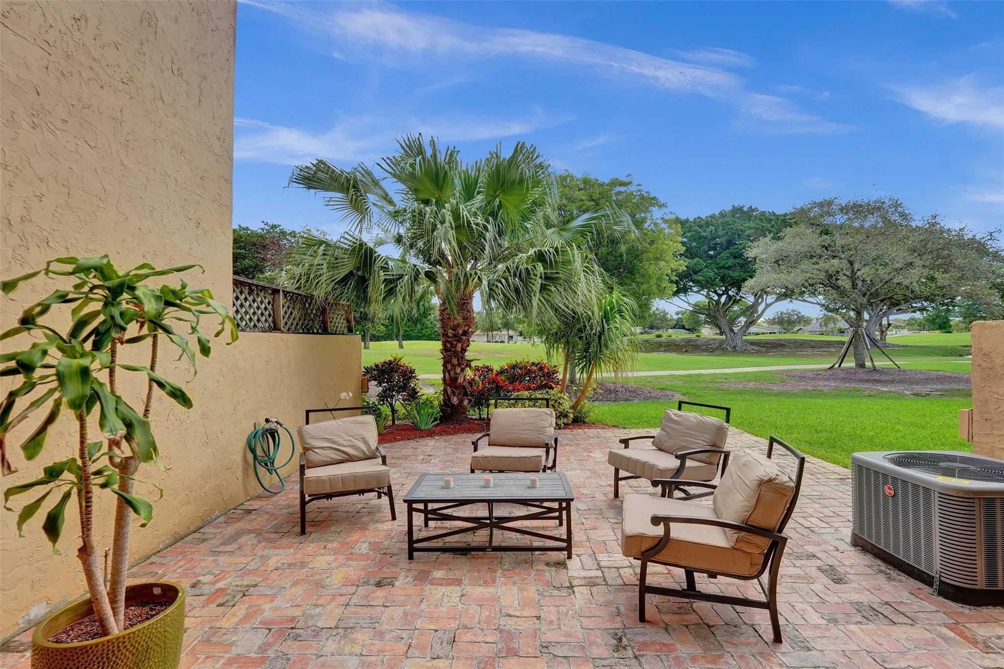 700 E COCO PLUM CR, #8