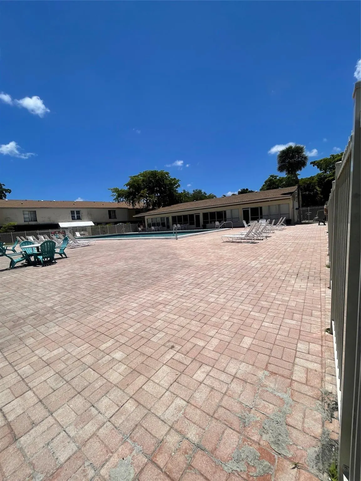 8216 NW 8th St, #3