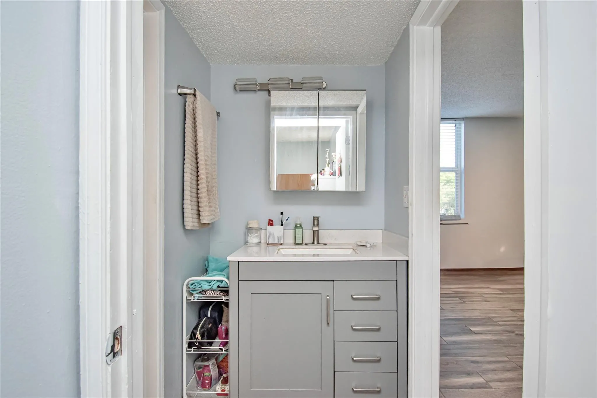 9410 Tangerine Pl, #207