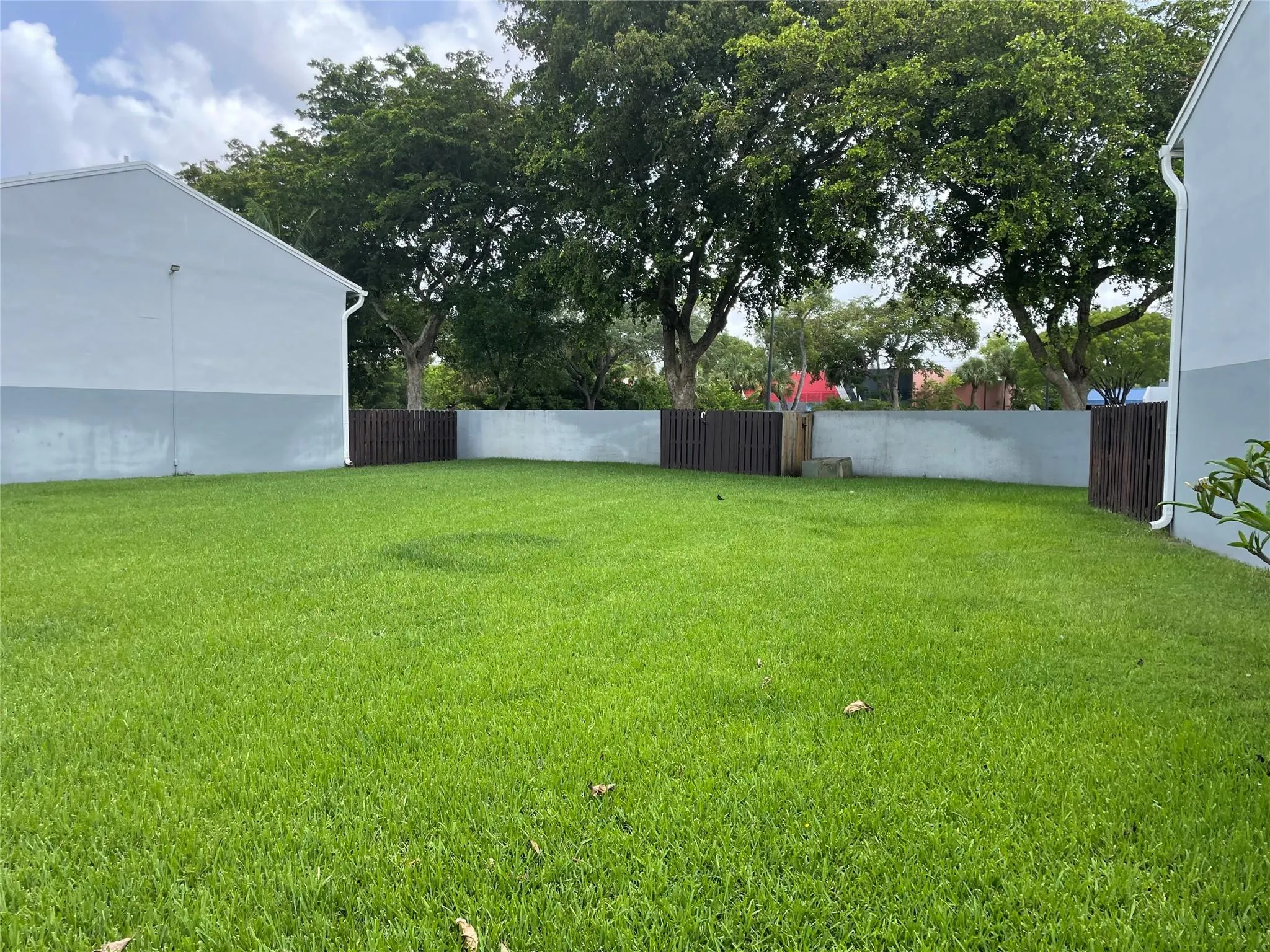 1775 SW 81st Way